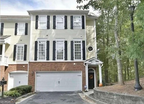 570 Neel Reid Drive Roswell