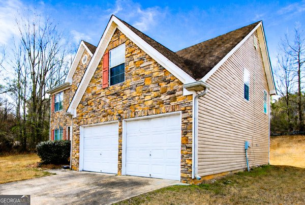 1581 Gallup Drive, Stockbridge