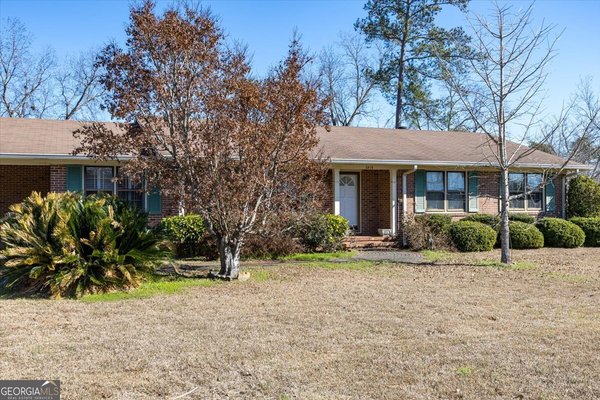 6414 Ponderosa Drive, Macon