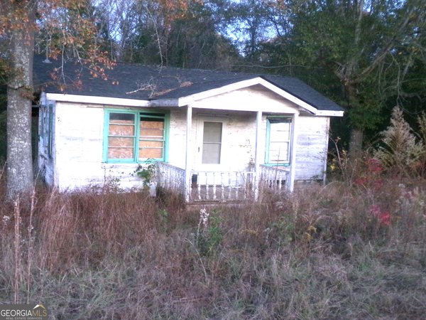 58 Strawberry Road, Dry Branch