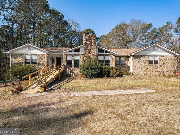 3125 Rosebud Road, Loganville