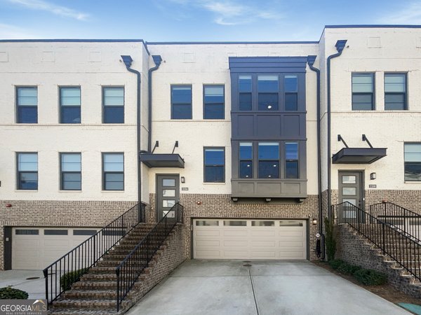 2154 Hinton Drive Smyrna