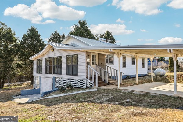 main picture of 3014 Bronco Lane, Gainesville