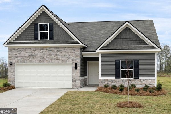 118 Sycamore Lane, Calhoun