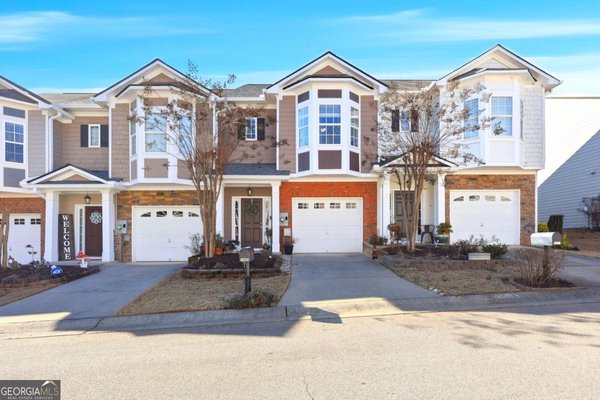 1499 Bluff Valley Circle Gainesville