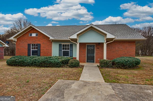 149 Laurel Ridge Lagrange