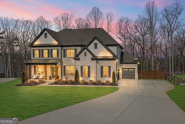 1041 Montrose Way, Hoschton