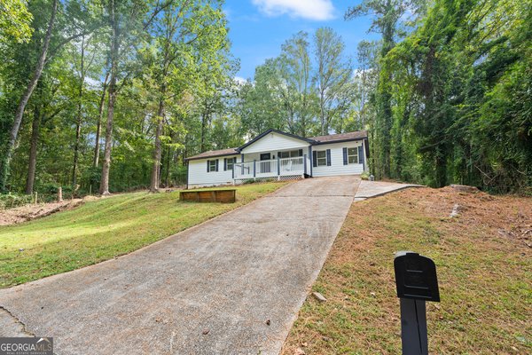 2915 Wilkes Plantation Way, Douglasville
