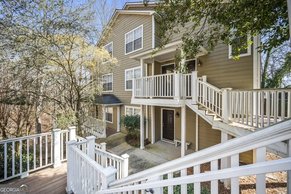 2090 River Heights Walk Marietta