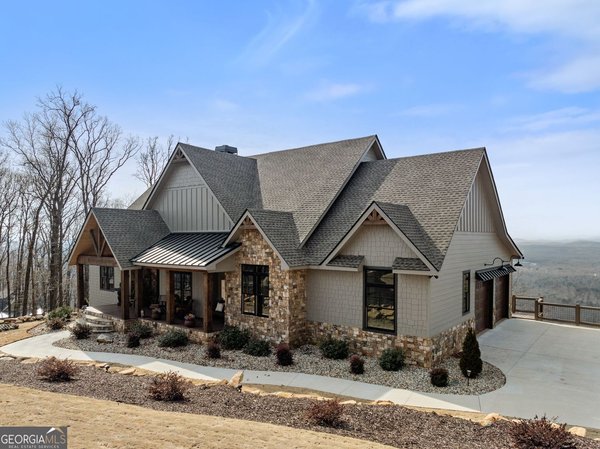 655 Mountainside Drive, CLEVELAND