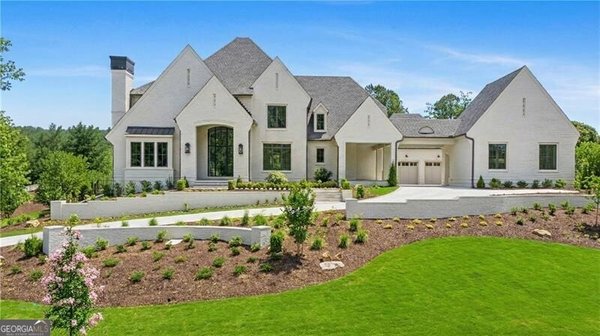 10210 Cedar Ridge Drive, Milton