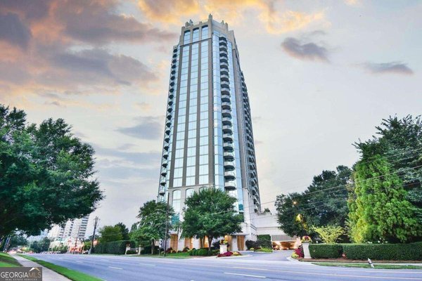 2795 Peachtree Road Atlanta