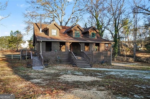 5098 Meadows Road, Powder Springs