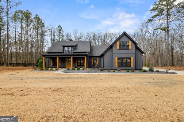 180 Lawshe Farm Drive, Senoia
