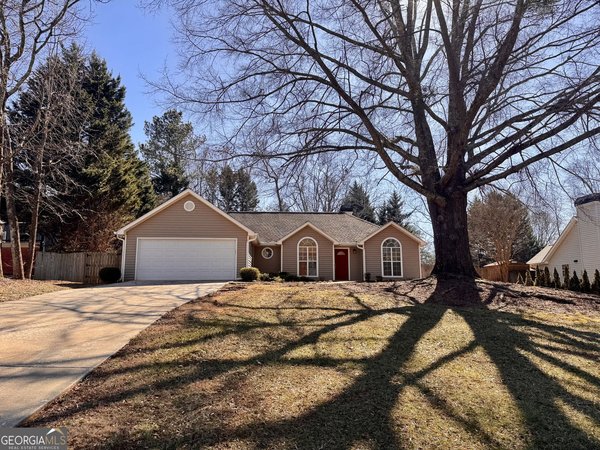 1950 Emerald Drive, Cumming