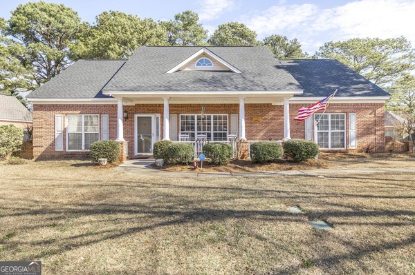 105 White Pond Lane, Warner Robins