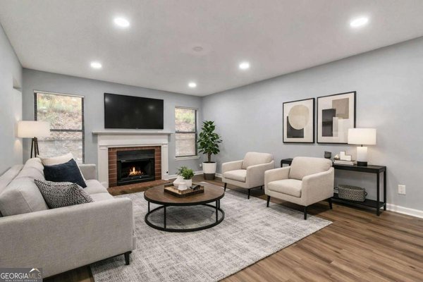 1502 Huntingdon chase Atlanta