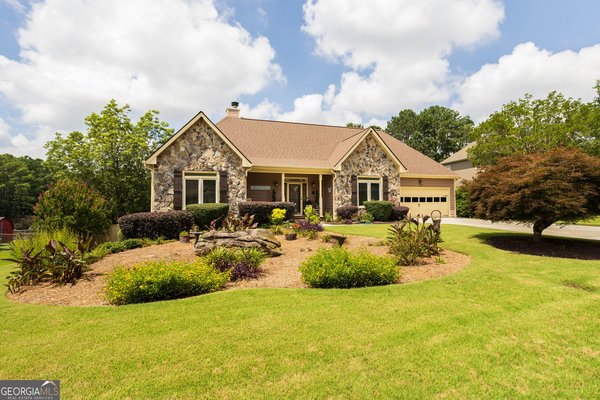 3785 Glen Ian Drive, Loganville