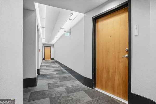 943 Peachtree Street, Atlanta