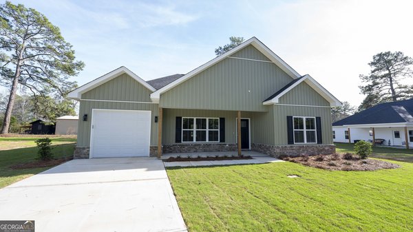 264 Ann Street, Cochran