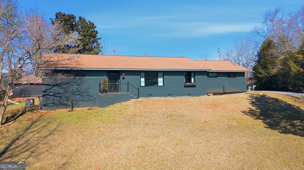 125 Maple Street, Cornelia