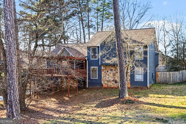 2711 Old Coach Road, Duluth
