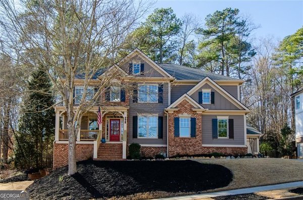 778 Crescent Circle Canton