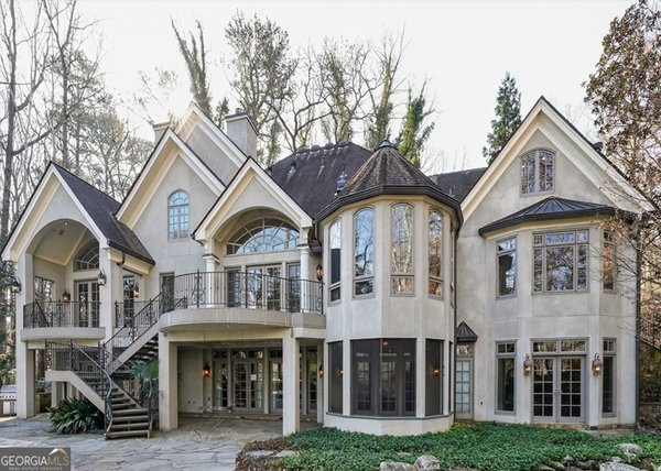 760 River Gate Drive, Atlanta