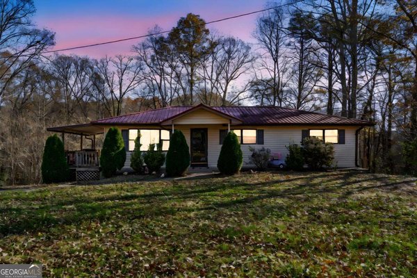 2906 Douthit Road, Mineral Bluff