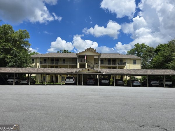 300 Ginger Creek Lane, Clayton