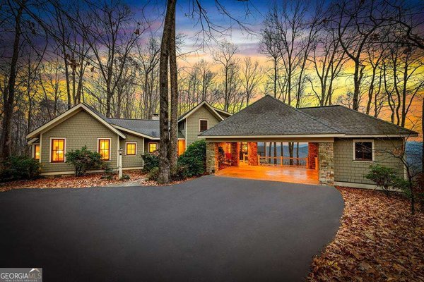 1115 Outlook Road Murphy