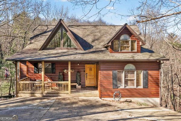 141 Winnebago Trail, Chatsworth