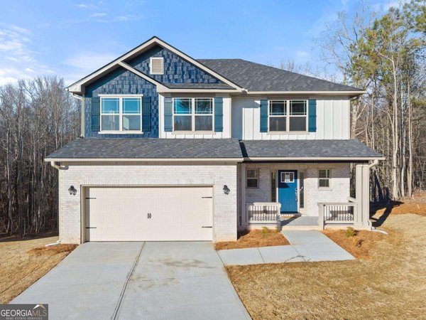 662 Forest Way, Cornelia