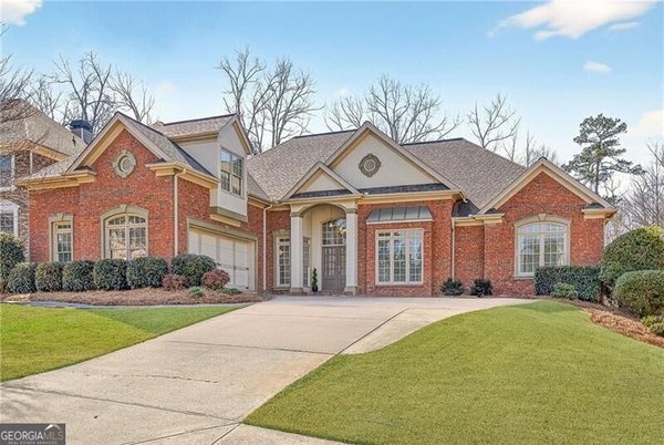 2815 Ivy Brook Lane, Buford