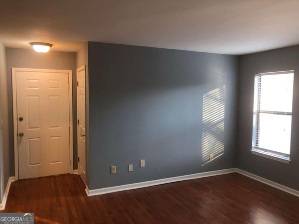 main picture of 2213 Huntingdon Chase, Atlanta