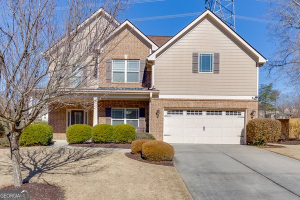 main picture of 2244 Mayors Way, Buford