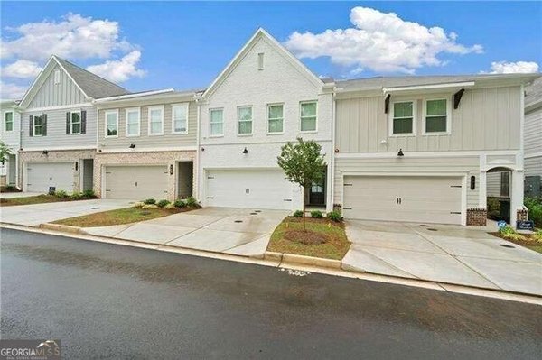 773 Trevett Way Marietta