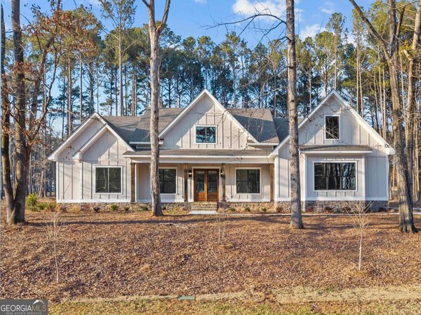 1570 Club Drive, Greensboro