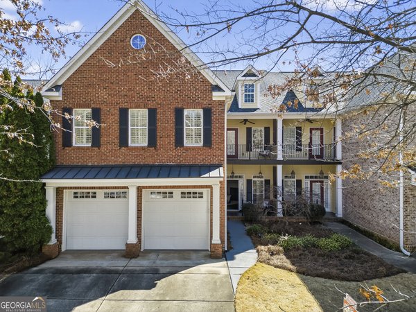 855 Tufthunter, Macon