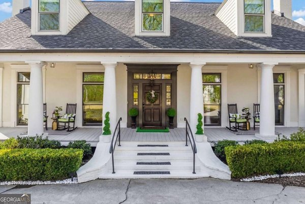 main picture of 6396 Loch Arbor Drive, Flowery Branch