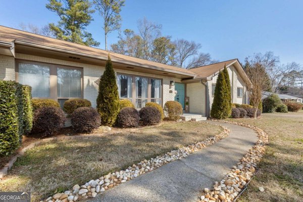 1721 Sierra Drive Marietta