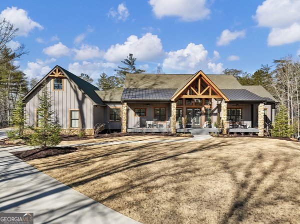 175 Lands End Trail, Cleveland