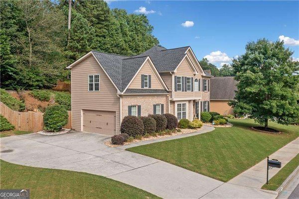 355 Thorn Creek Way, Dallas