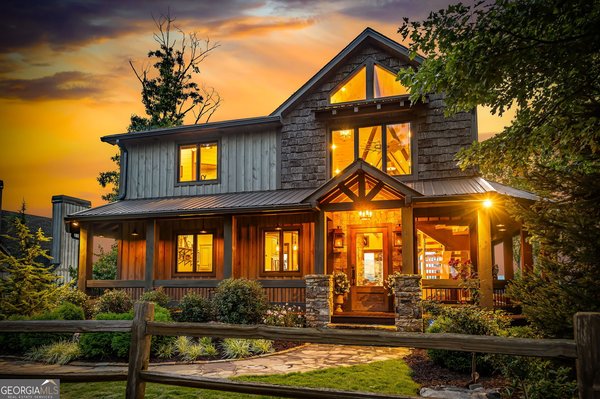 520 Overlook Drive, Blue Ridge