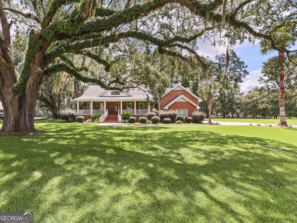 203 Cypress Lakes Drive, Bloomingdale