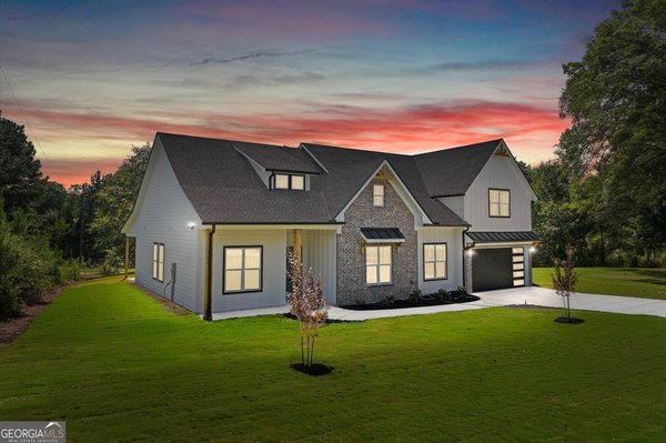 1960 Lost Mountain Road, Powder Springs