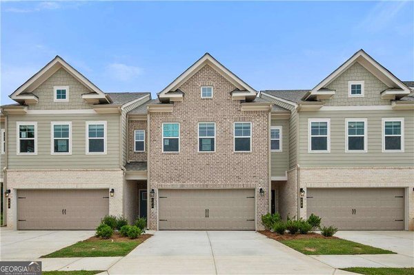 214 Abbotts Crossing Circle Conyers