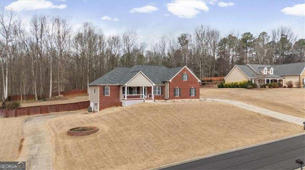 218 Thornhill Drive, Braselton