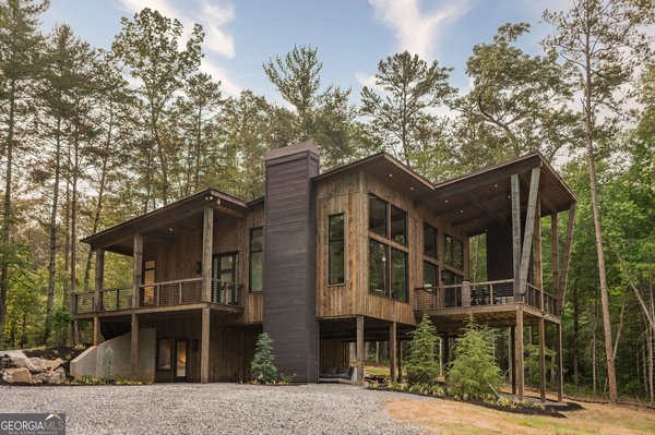 80 Harrison And Ada Road, Blue Ridge