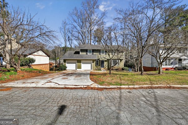 505 Rockborough Terrace, Stone Mountain